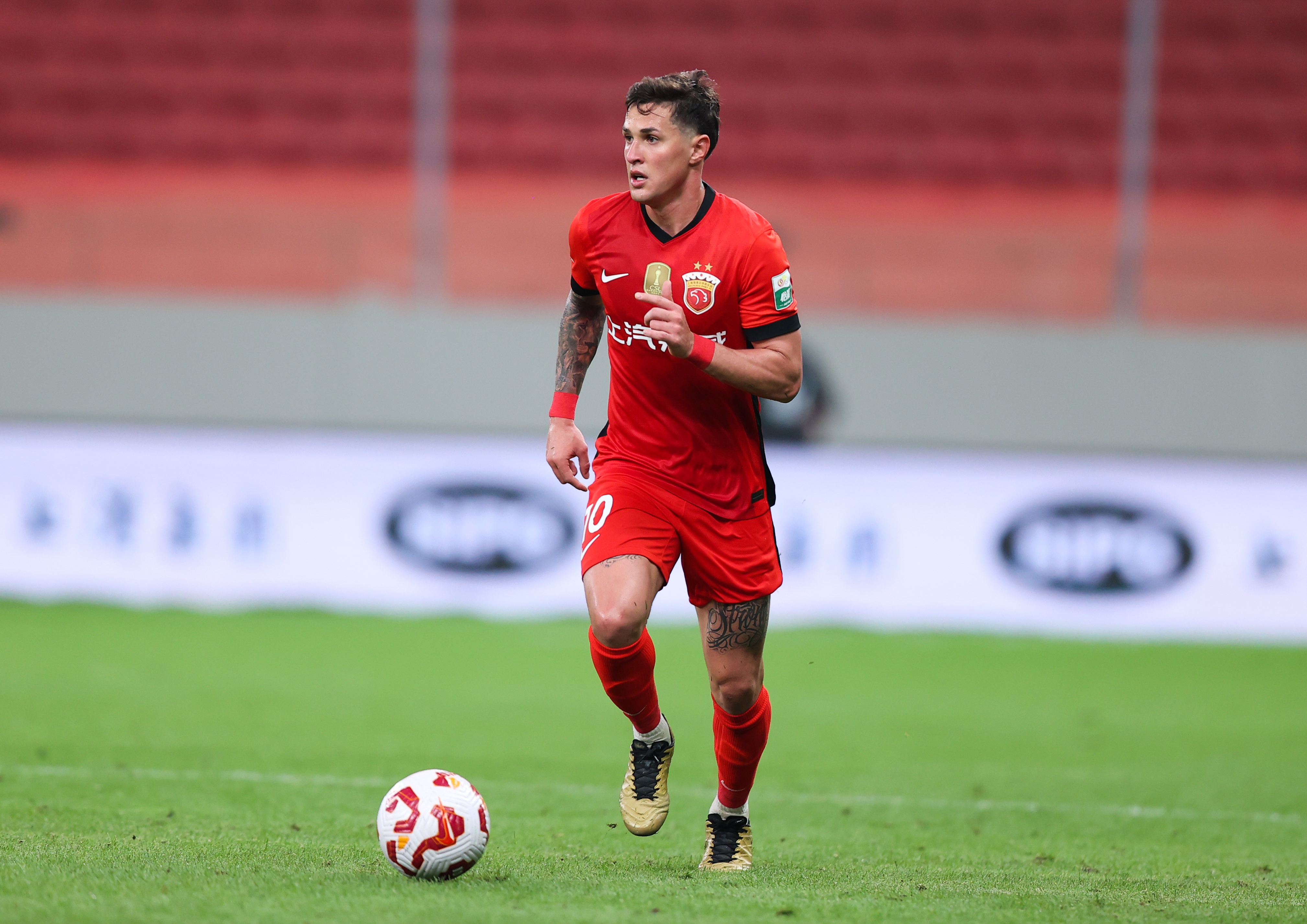 PG电子官方网站-海港内部人士：外援引进出了点偏差，今年的外援不是进攻核心